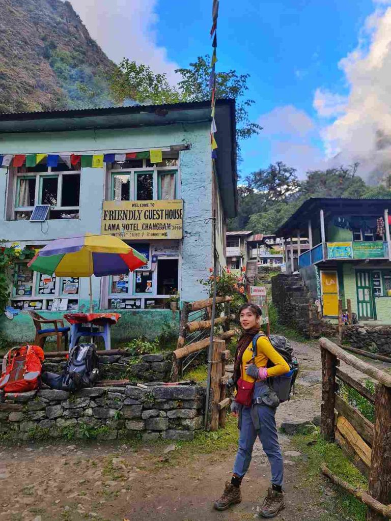 Lama Hotel 2470m.