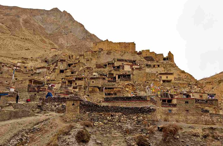 Phu Village Scenery