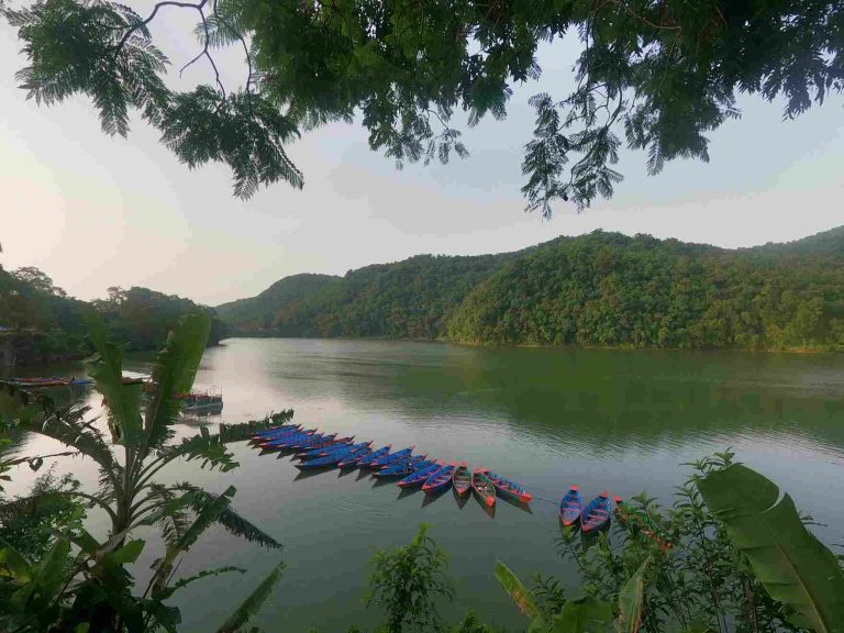Pokhara fewa lake