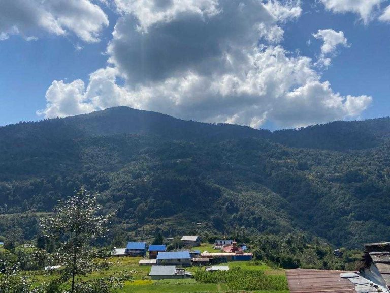 Dobato Village