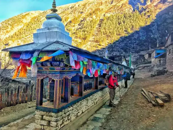annapurna circuit trek in september