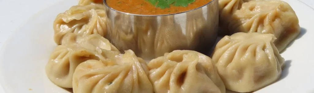 Momos Momos
