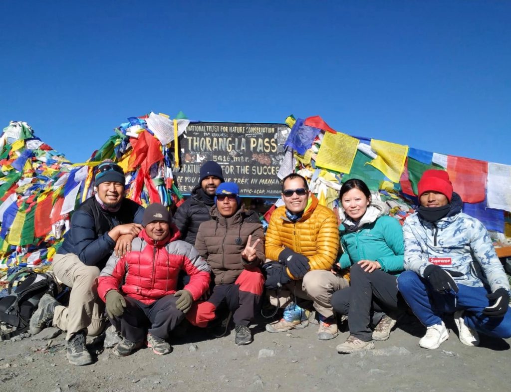 Thorong la pass trek